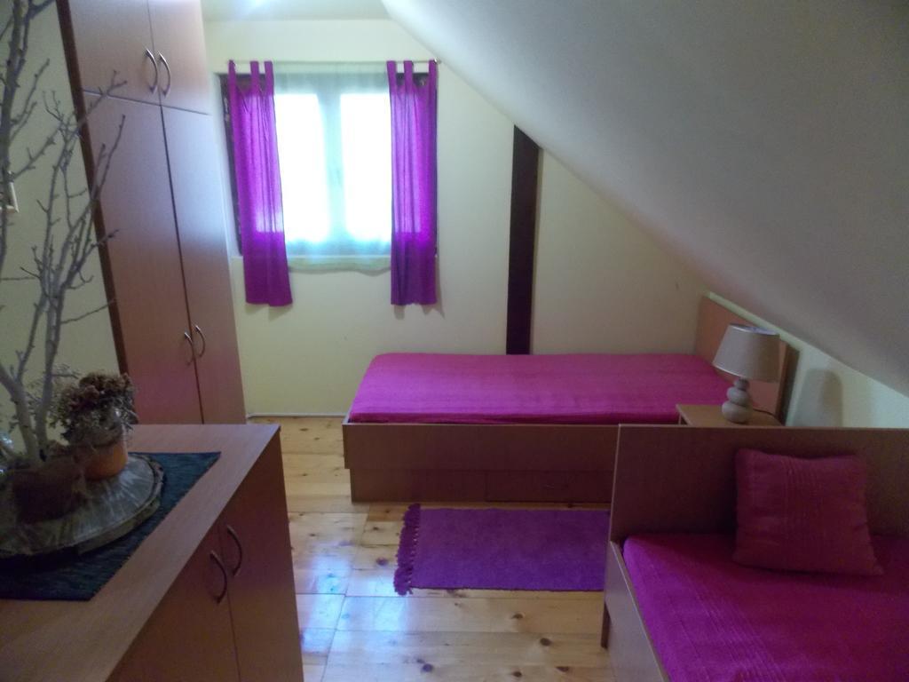 Holiday Homes Biser Lopatnice Lopatnica Екстер'єр фото