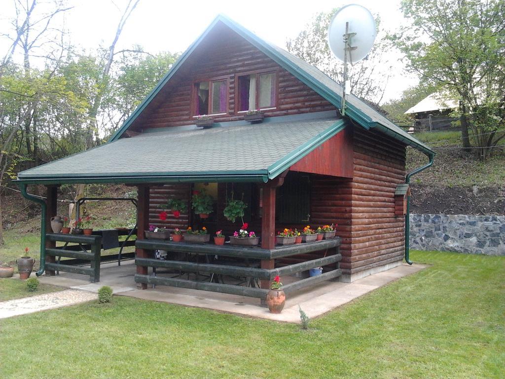 Holiday Homes Biser Lopatnice Lopatnica Екстер'єр фото