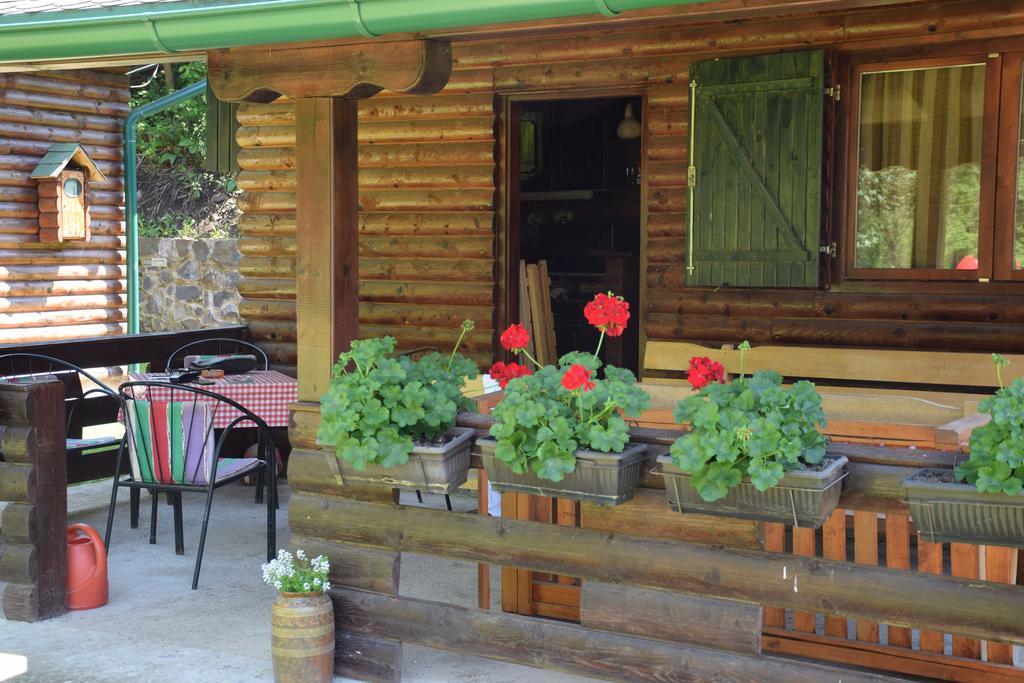 Holiday Homes Biser Lopatnice Lopatnica Екстер'єр фото