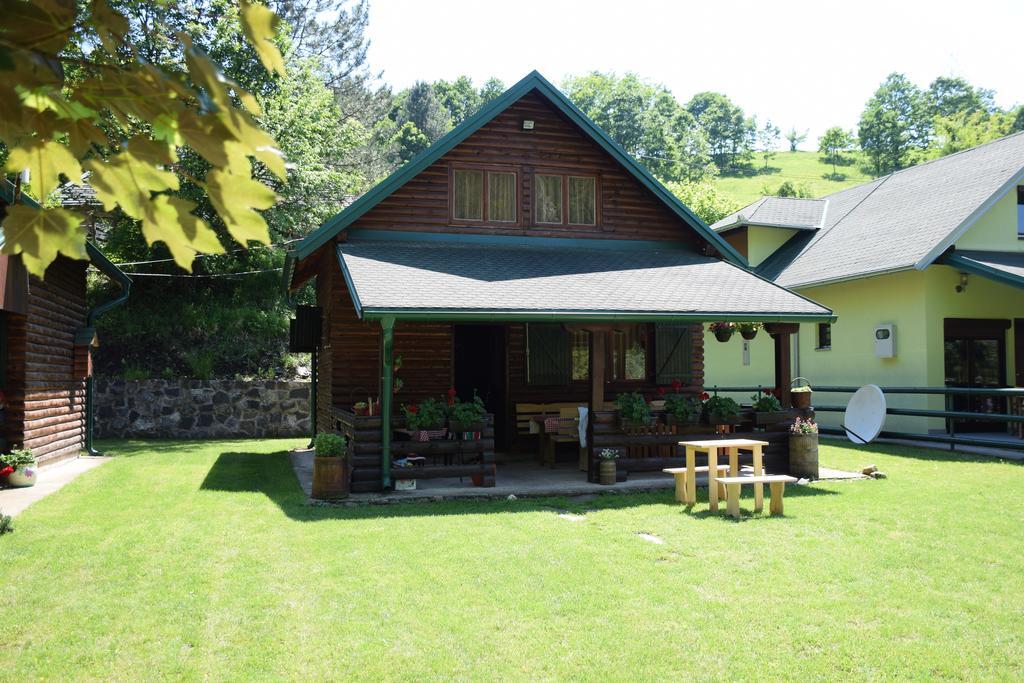 Holiday Homes Biser Lopatnice Lopatnica Екстер'єр фото