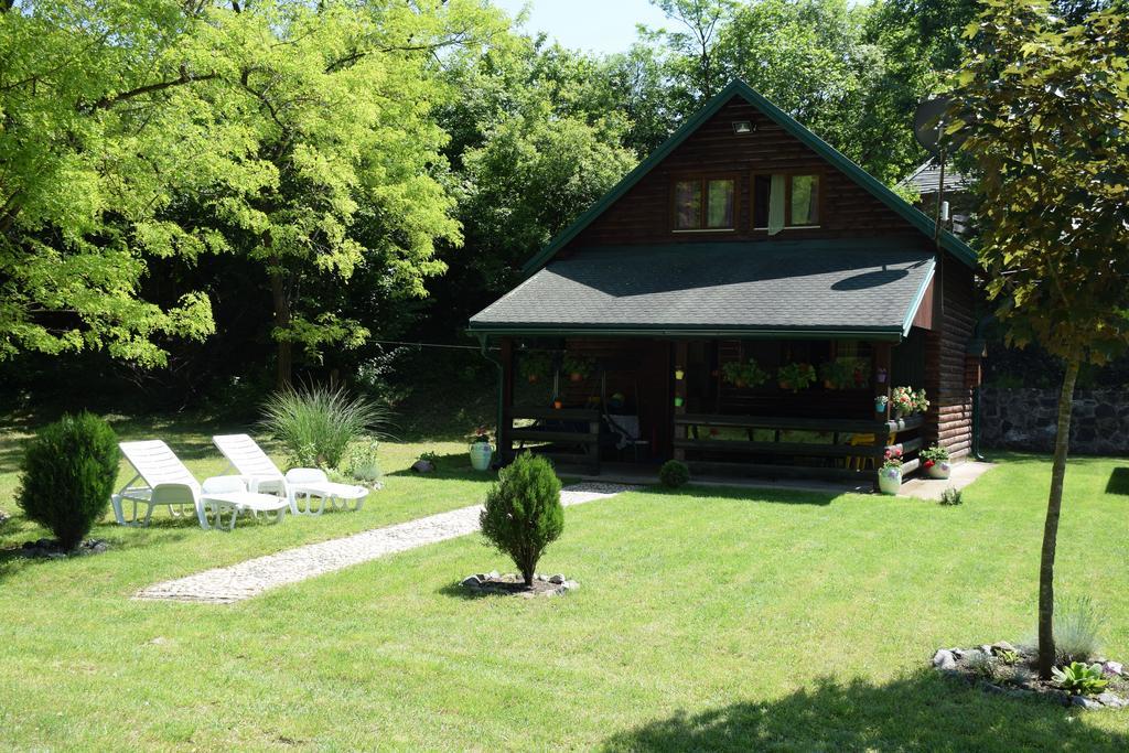 Holiday Homes Biser Lopatnice Lopatnica Екстер'єр фото