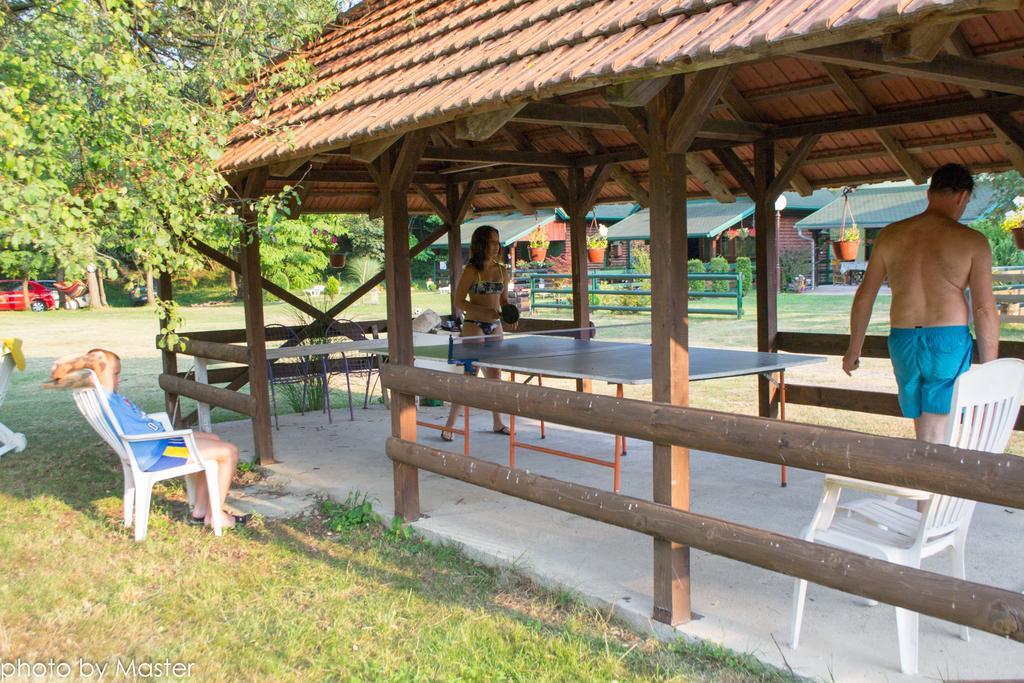 Holiday Homes Biser Lopatnice Lopatnica Екстер'єр фото