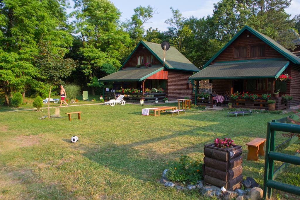Holiday Homes Biser Lopatnice Lopatnica Екстер'єр фото