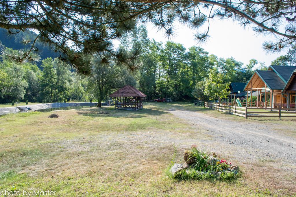 Holiday Homes Biser Lopatnice Lopatnica Екстер'єр фото