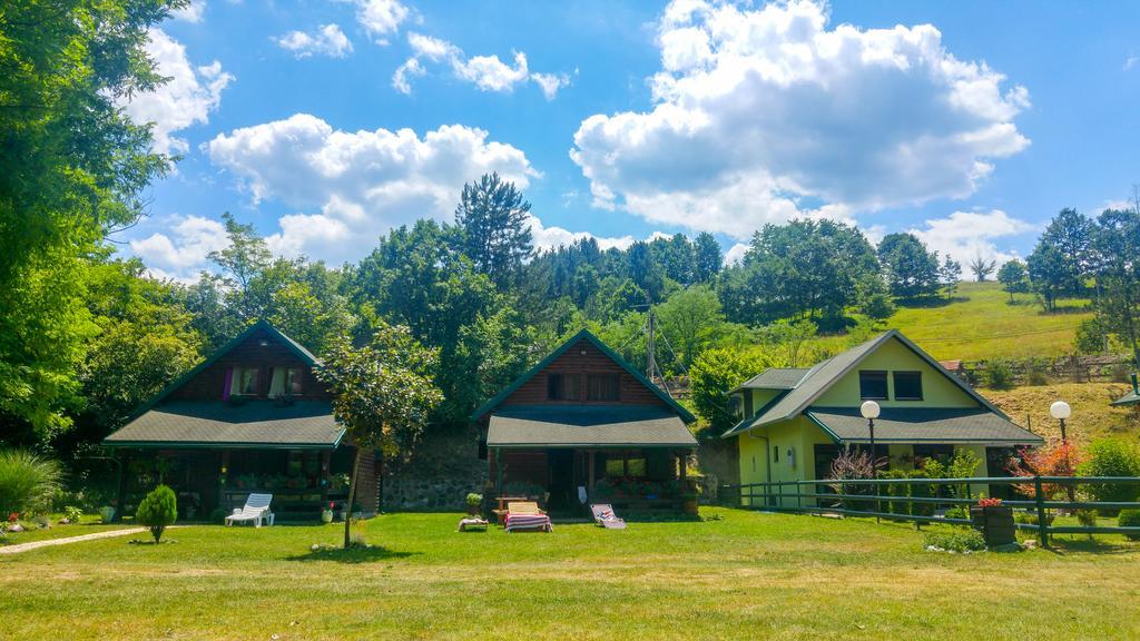 Holiday Homes Biser Lopatnice Lopatnica Екстер'єр фото